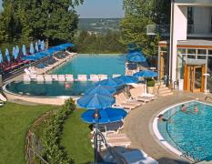 Hotel und Spa Der Steirerhof Poolllandschaft im Hotel und Spa Der Steirerhof