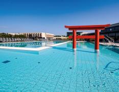 Poolbereich des Hotels und Spa Linsberg Asia