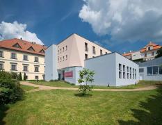 Maxmilian Lifestyle Resort