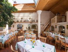 Hotel-Restaurant Zum Schwarzen Bären Hotel-Restaurant Zum Schwarzen Bären